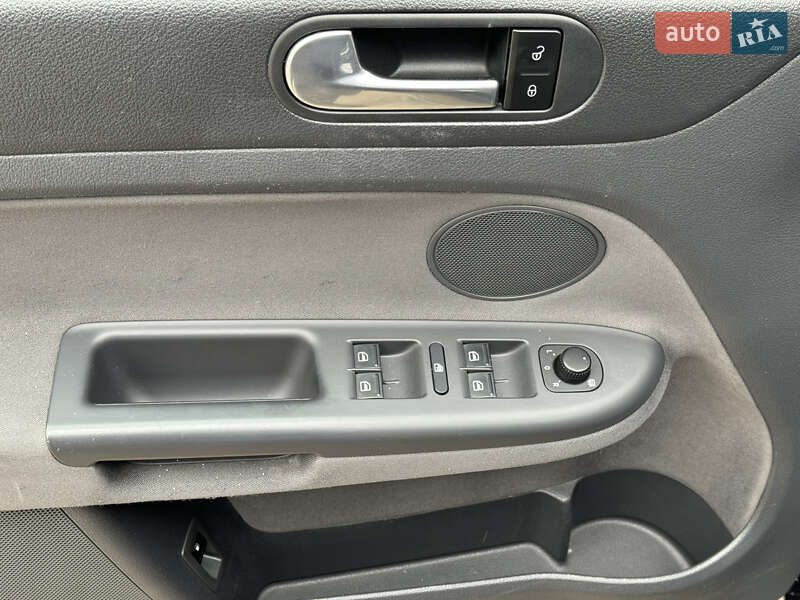 Хетчбек Volkswagen Golf Plus 2008 в Лубнах