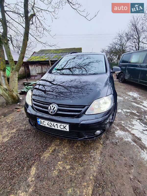 Хетчбек Volkswagen Golf Plus 2008 в Луцьку