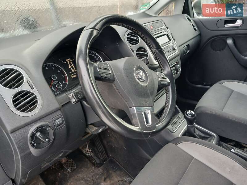 Хетчбек Volkswagen Golf Plus 2013 в Великій Багачці