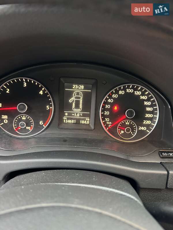 Хетчбек Volkswagen Golf Plus 2009 в Нововолинську