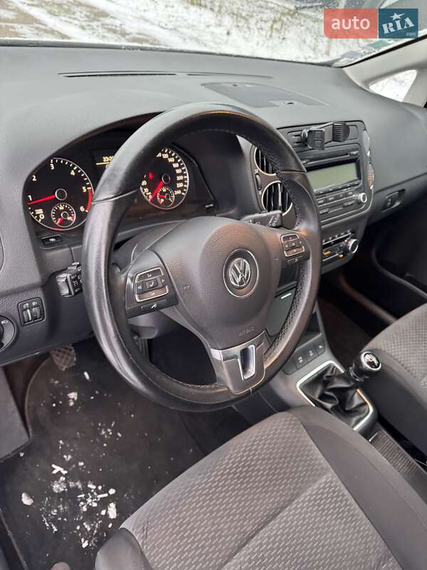 Хетчбек Volkswagen Golf Plus 2009 в Нововолинську