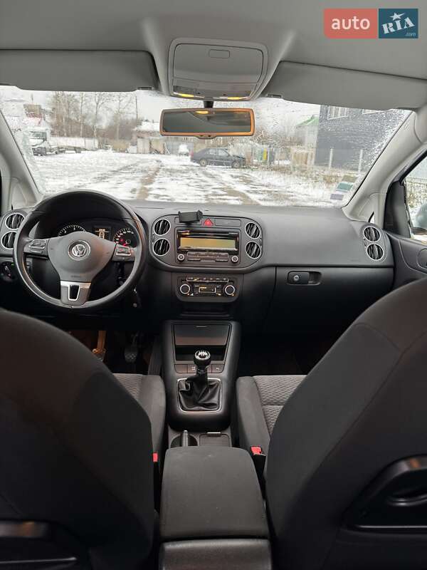 Хетчбек Volkswagen Golf Plus 2009 в Нововолинську