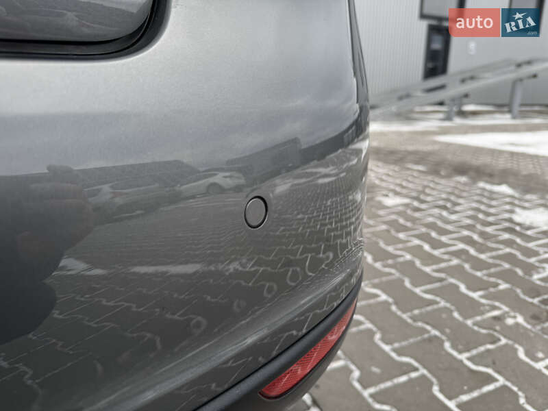 Хетчбек Volkswagen Golf Plus 2007 в Володимирі