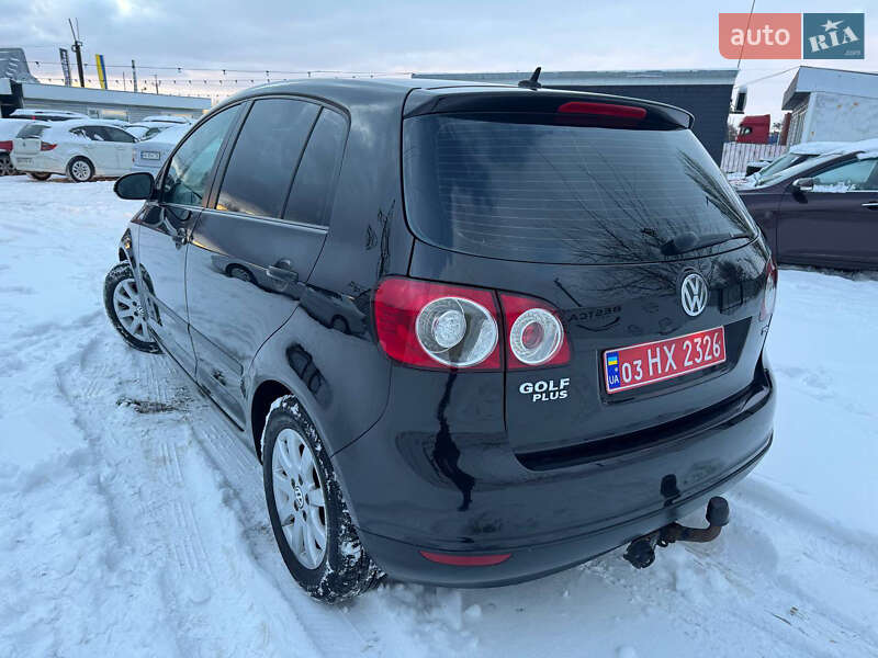 Хетчбек Volkswagen Golf Plus 2008 в Дніпрі