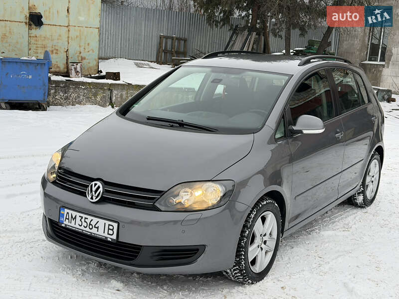 Хетчбек Volkswagen Golf Plus 2009 в Звягелі