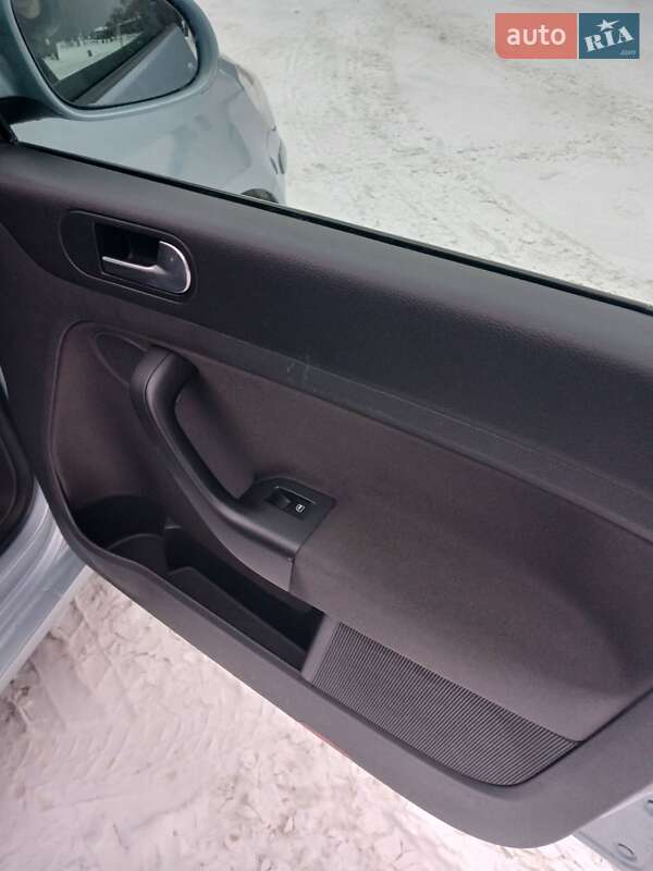 Хетчбек Volkswagen Golf Plus 2008 в Сумах