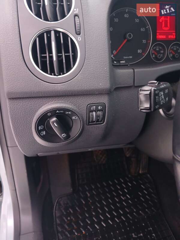 Хетчбек Volkswagen Golf Plus 2008 в Сумах