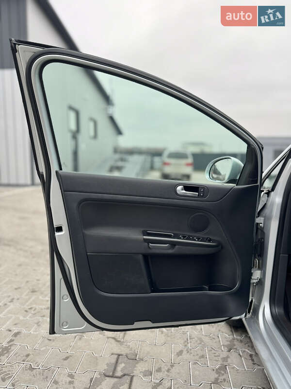 Хетчбек Volkswagen Golf Plus 2009 в Володимирі