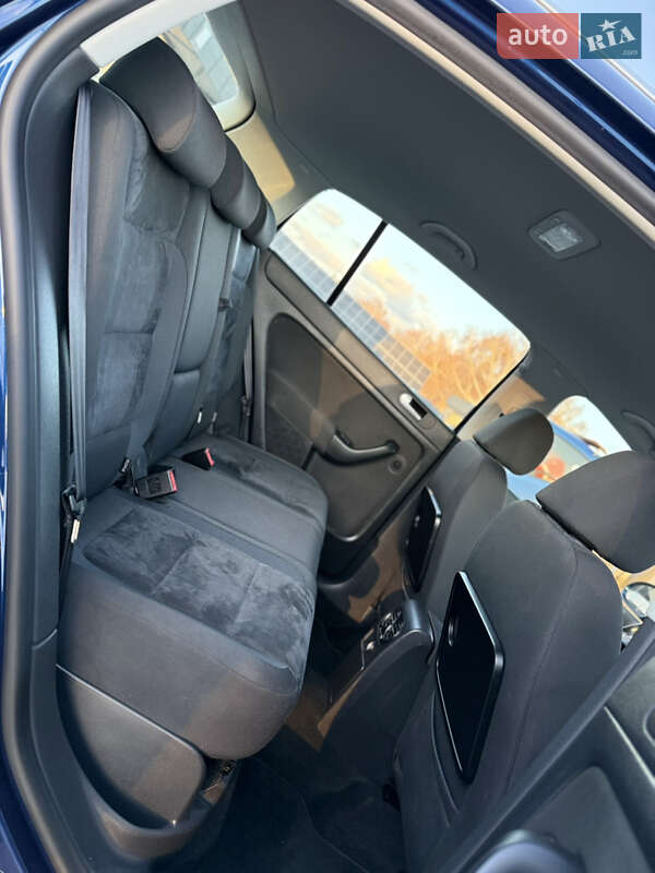 Хэтчбек Volkswagen Golf Plus 2009 в Владимире фото 101 Хэтчбек Volkswagen Golf Plus 2009 в Владимире