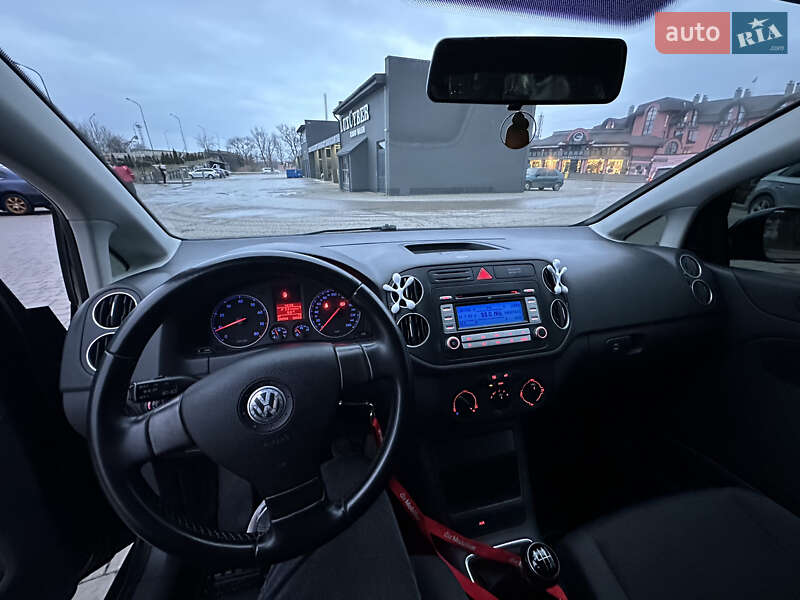Хетчбек Volkswagen Golf Plus 2006 в Дрогобичі фото 11 Хетчбек Volkswagen Golf Plus 2006 в Дрогобичі