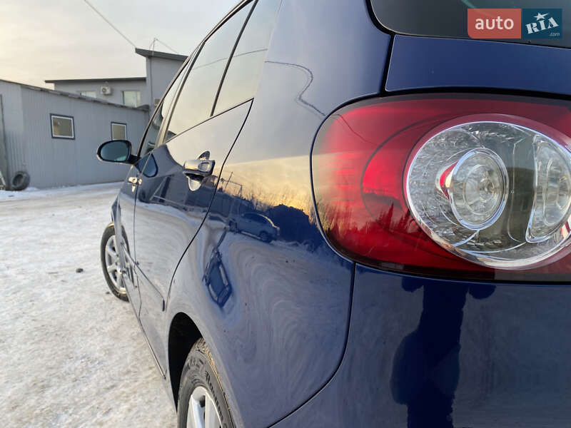 Хэтчбек Volkswagen Golf Plus 2008 в Киверцах фото 15 Хэтчбек Volkswagen Golf Plus 2008 в Киверцах