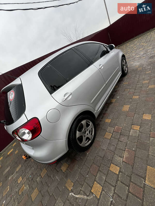 Хэтчбек Volkswagen Golf Plus 2006 в Николаеве