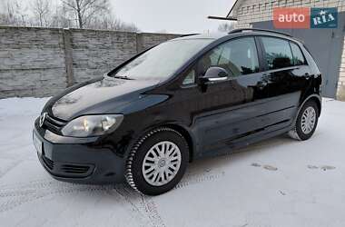 Хэтчбек Volkswagen Golf Plus 2009 в Хороле