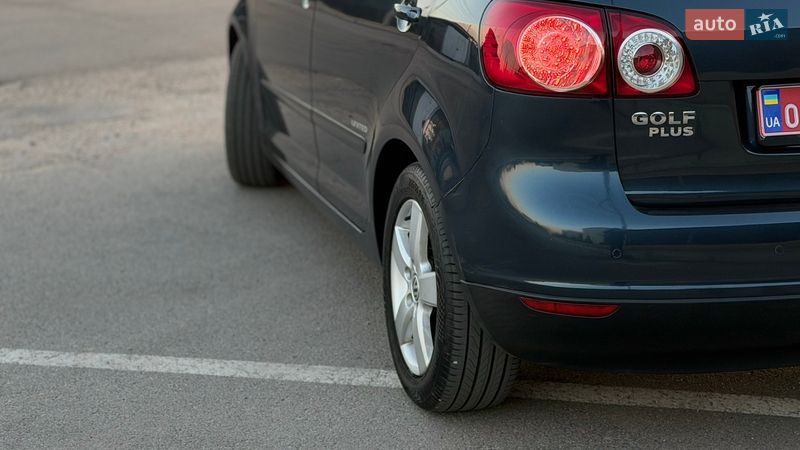 Хэтчбек Volkswagen Golf Plus 2008 в Запорожье