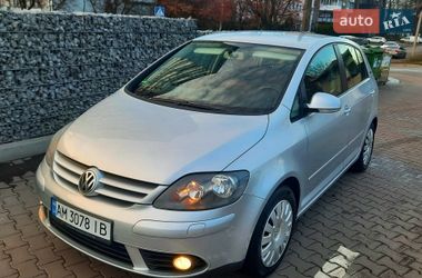 Хетчбек Volkswagen Golf Plus 2006 в Житомирі