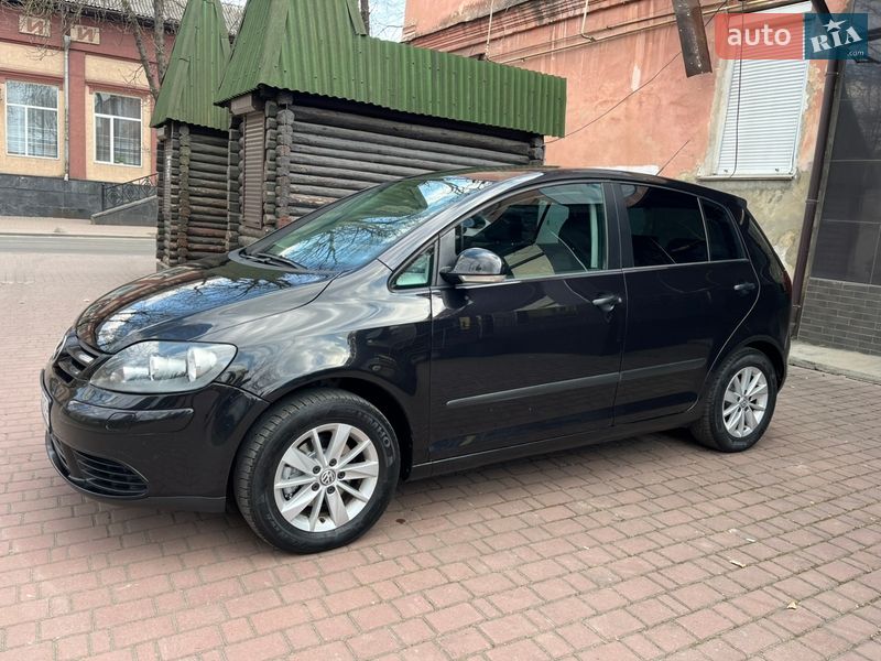 Хэтчбек Volkswagen Golf Plus 2005 в Могилев-Подольске