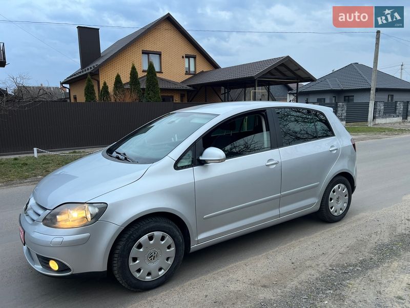 Хэтчбек Volkswagen Golf Plus 2005 в Ковеле