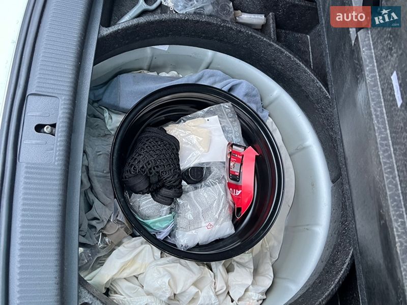 Хэтчбек Volkswagen Golf Plus 2005 в Ковеле