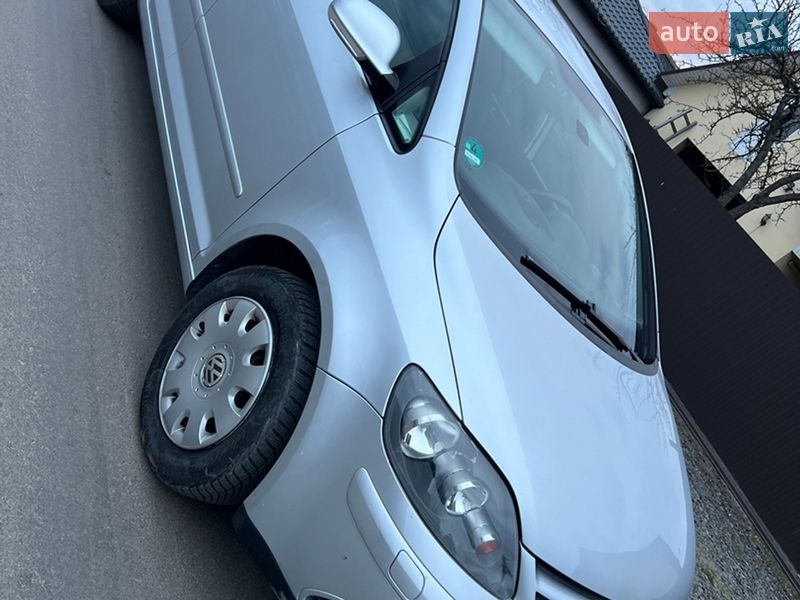 Хэтчбек Volkswagen Golf Plus 2005 в Ковеле