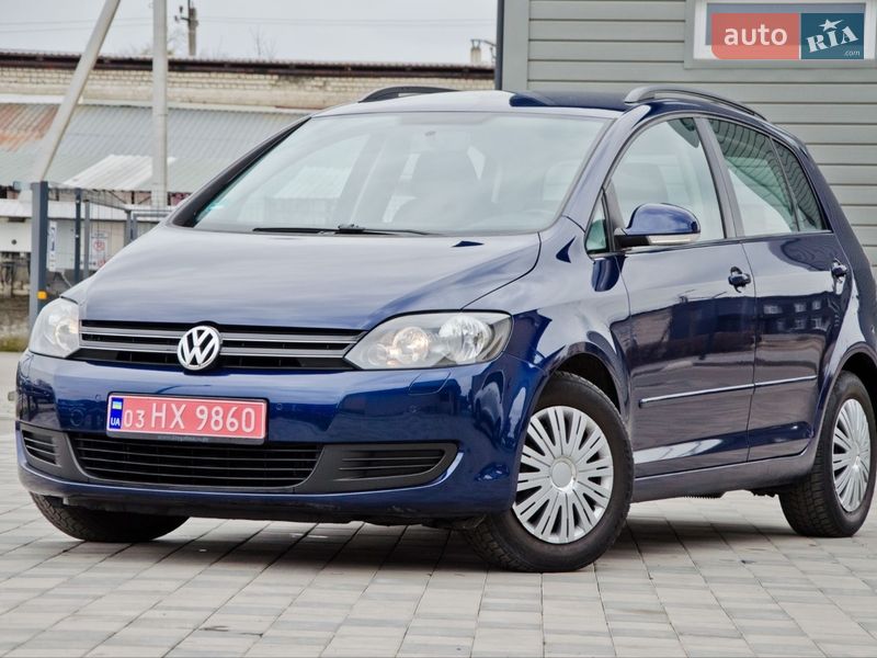 Хэтчбек Volkswagen Golf Plus 2010 в Сарнах