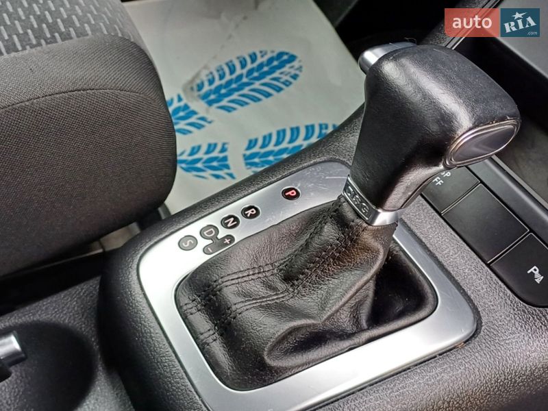 Хэтчбек Volkswagen Golf Plus 2010 в Сарнах