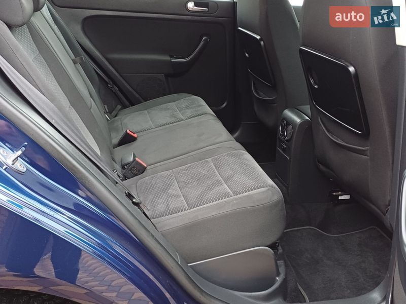 Хэтчбек Volkswagen Golf Plus 2010 в Сарнах