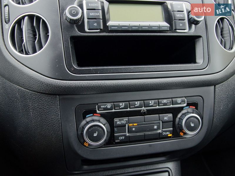 Хэтчбек Volkswagen Golf Plus 2010 в Сарнах