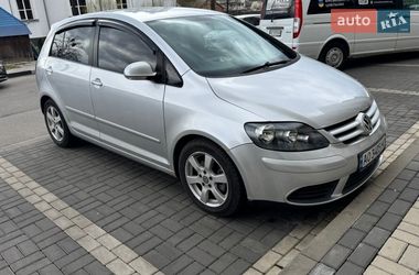 Хэтчбек Volkswagen Golf Plus 2007 в Сваляве