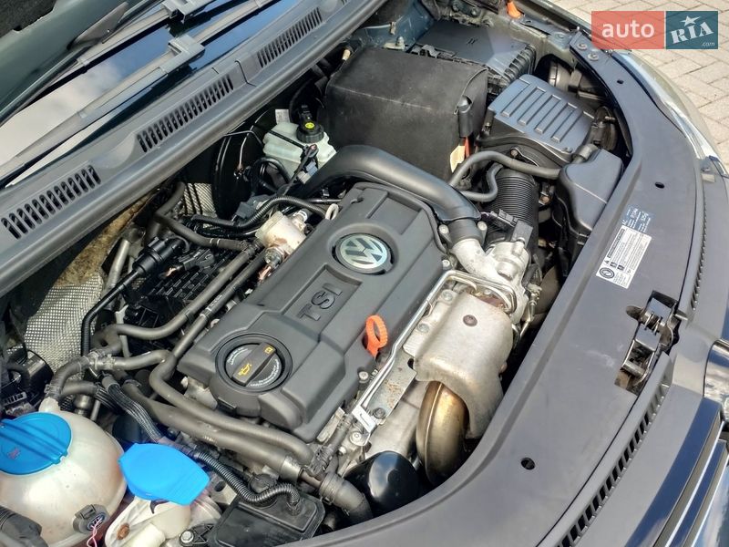 Хэтчбек Volkswagen Golf Plus 2009 в Харькове