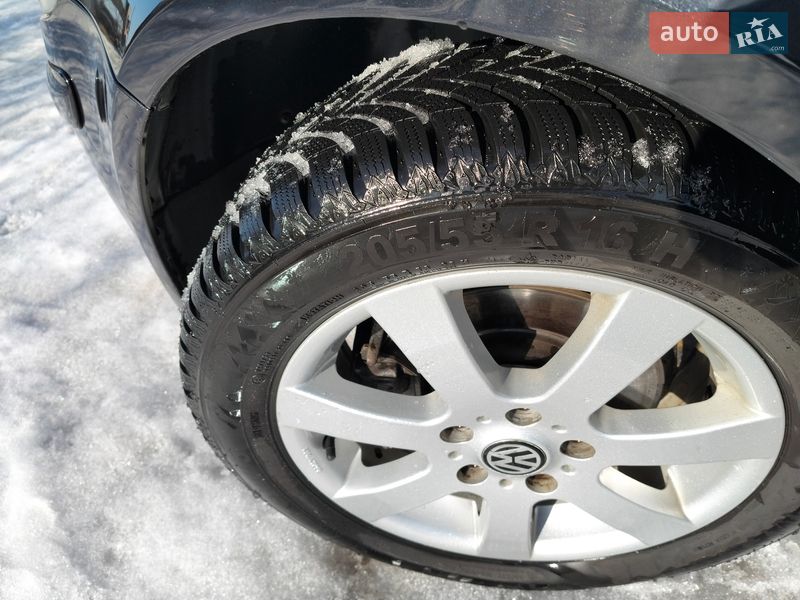 Хэтчбек Volkswagen Golf Plus 2007 в Харькове