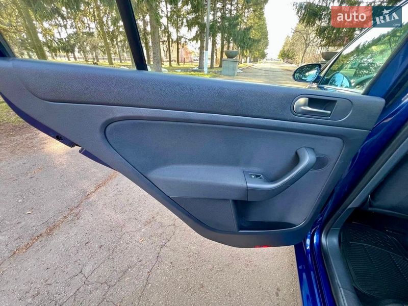 Хэтчбек Volkswagen Golf Plus 2011 в Умани фото 71 Хэтчбек Volkswagen Golf Plus 2011 в Умани