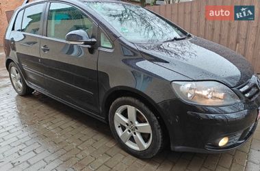 Хэтчбек Volkswagen Golf Plus 2008 в Ахтырке