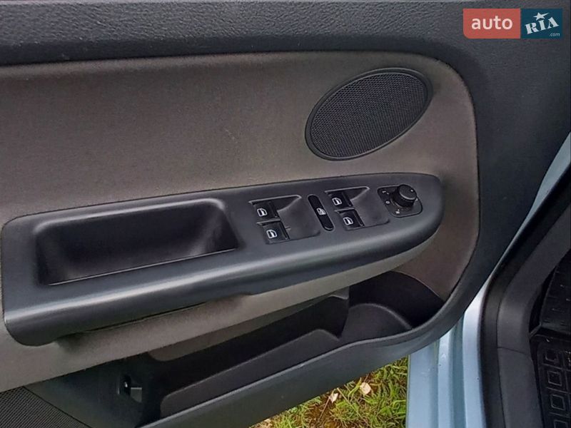 Хэтчбек Volkswagen Golf Plus 2008 в Сумах