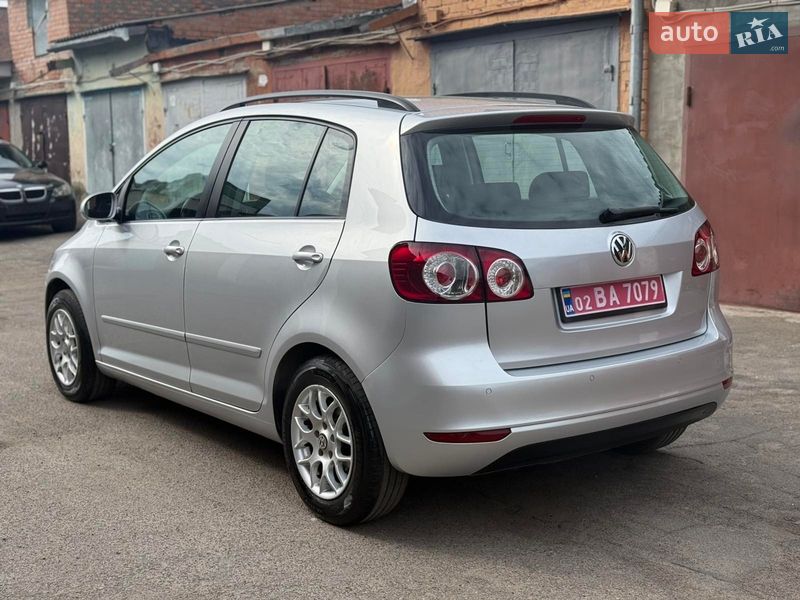 Хэтчбек Volkswagen Golf Plus 2010 в Христиновке