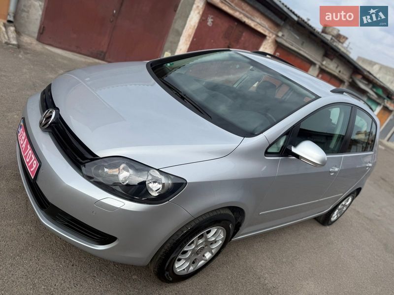 Хэтчбек Volkswagen Golf Plus 2010 в Христиновке