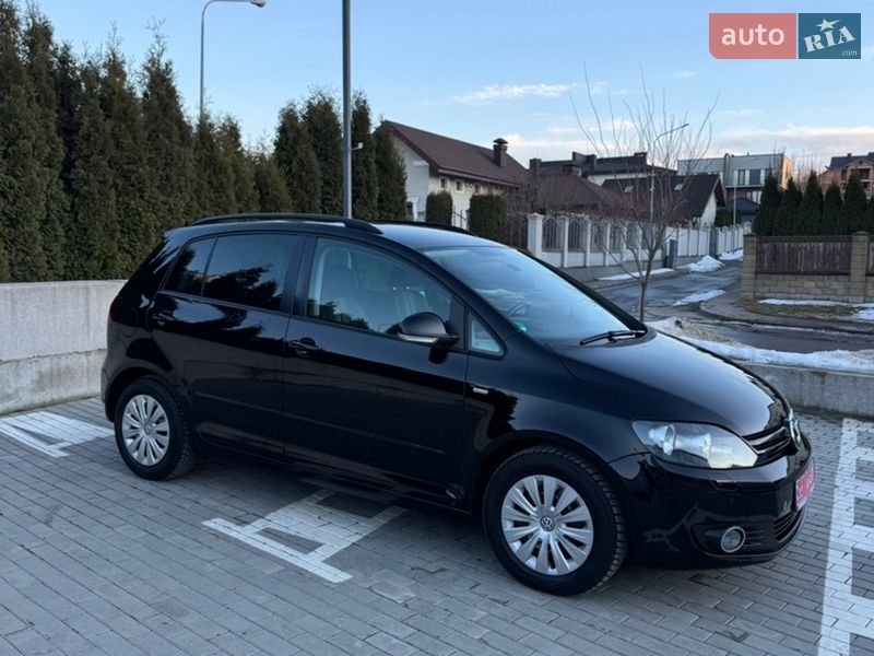 Хэтчбек Volkswagen Golf Plus 2013 в Ровно