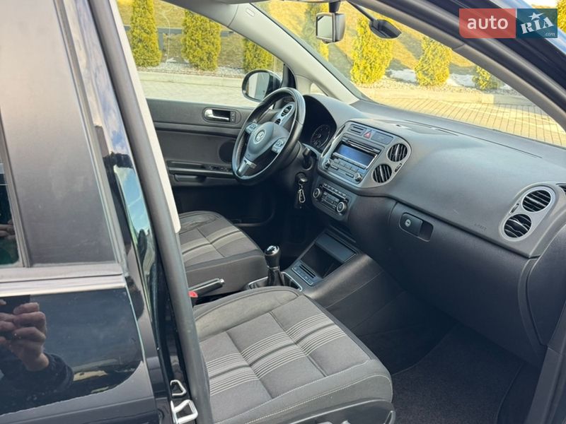 Хэтчбек Volkswagen Golf Plus 2013 в Ровно