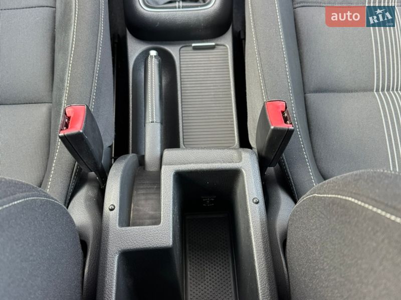 Хэтчбек Volkswagen Golf Plus 2013 в Ровно