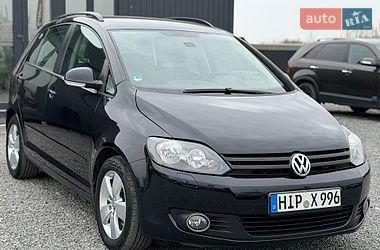 Хэтчбек Volkswagen Golf Plus 2010 в Староконстантинове