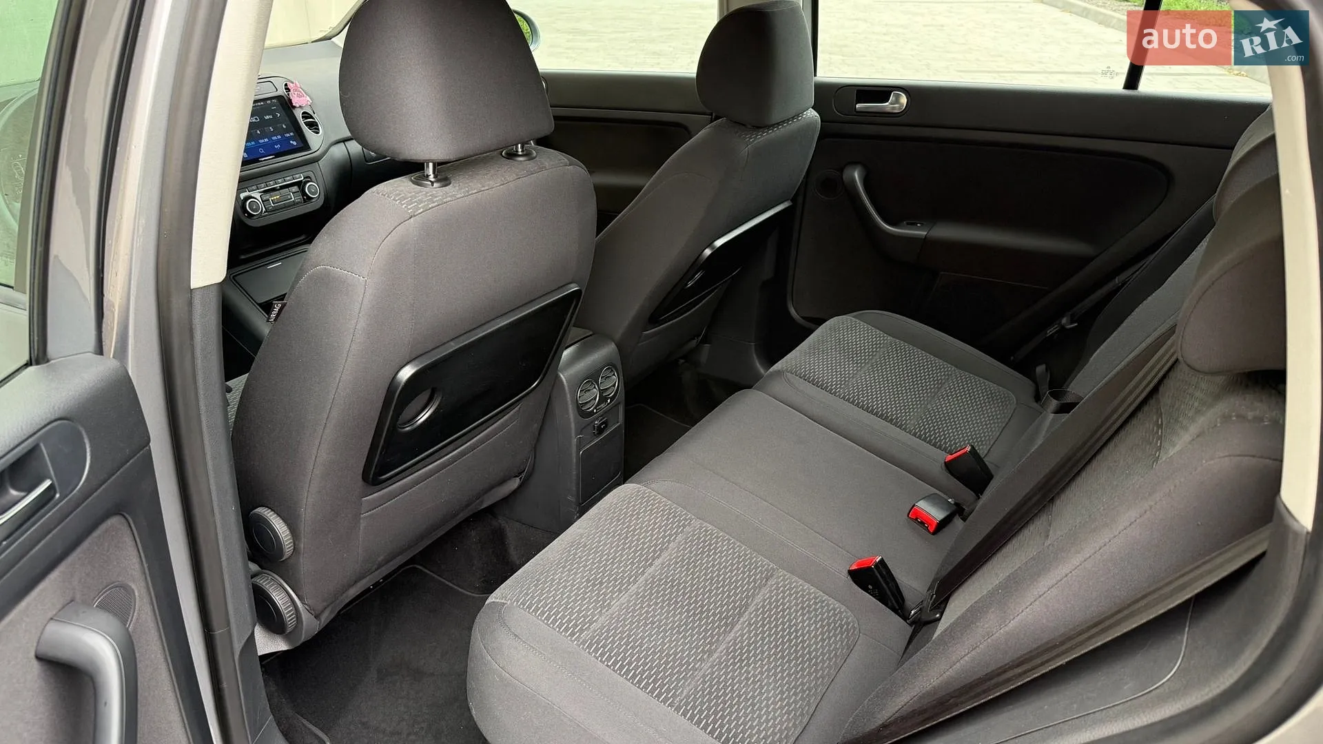 2011 Volkswagen Golf Plus - мініатюра 27