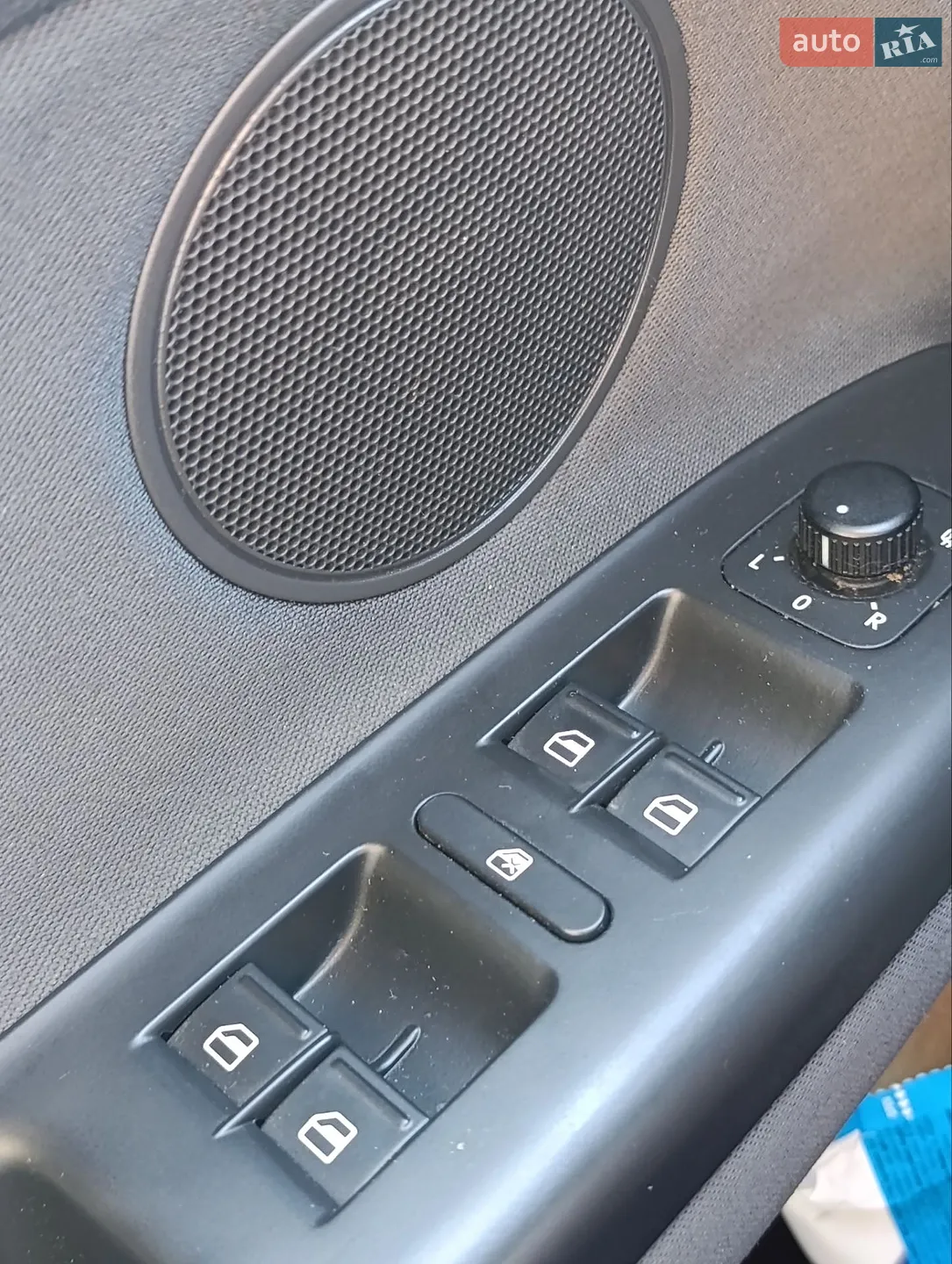 2010 Volkswagen Golf Plus - мініатюра 24