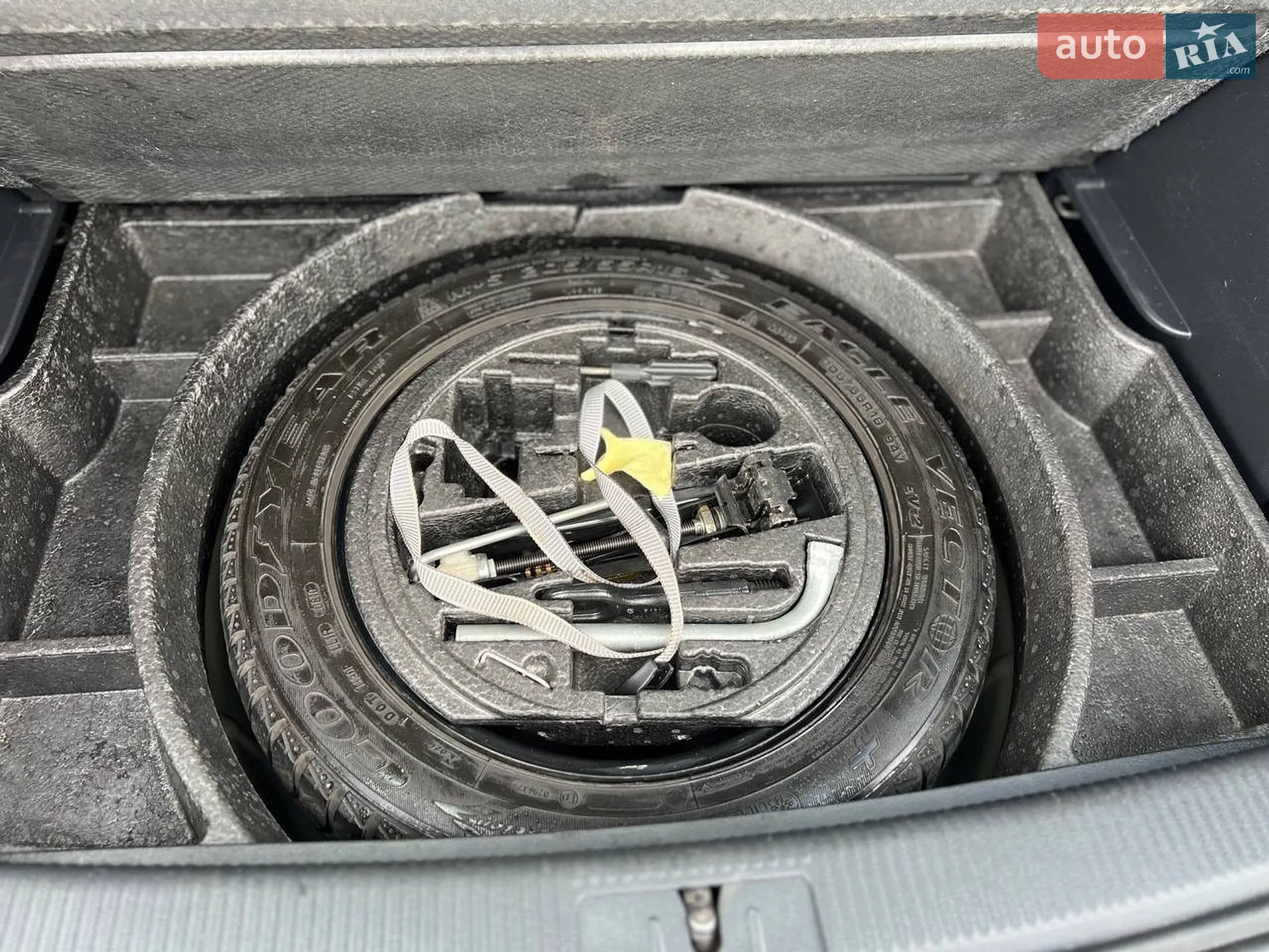 2011 Volkswagen Golf Plus - мініатюра 11