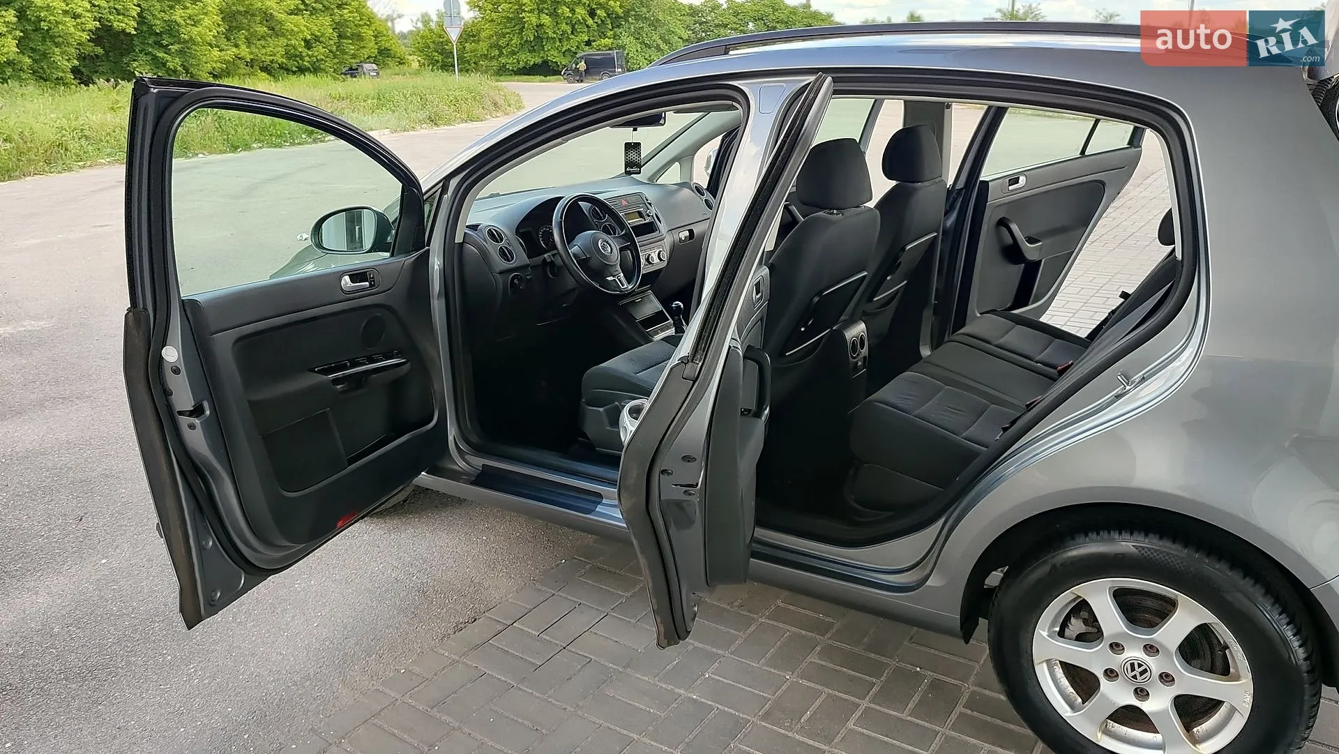 2010 Volkswagen Golf Plus - мініатюра 25