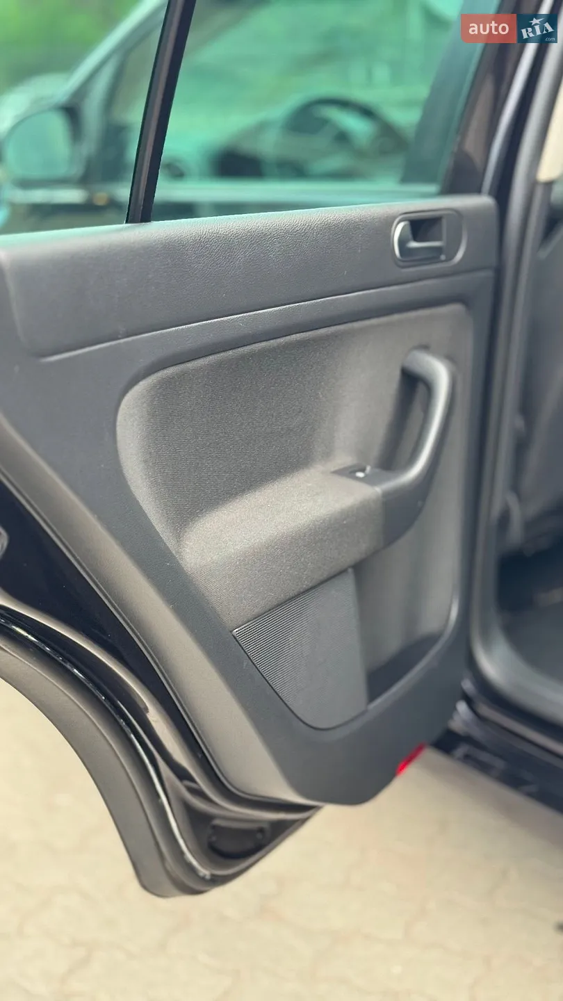 2010 Volkswagen Golf Plus - мініатюра 26