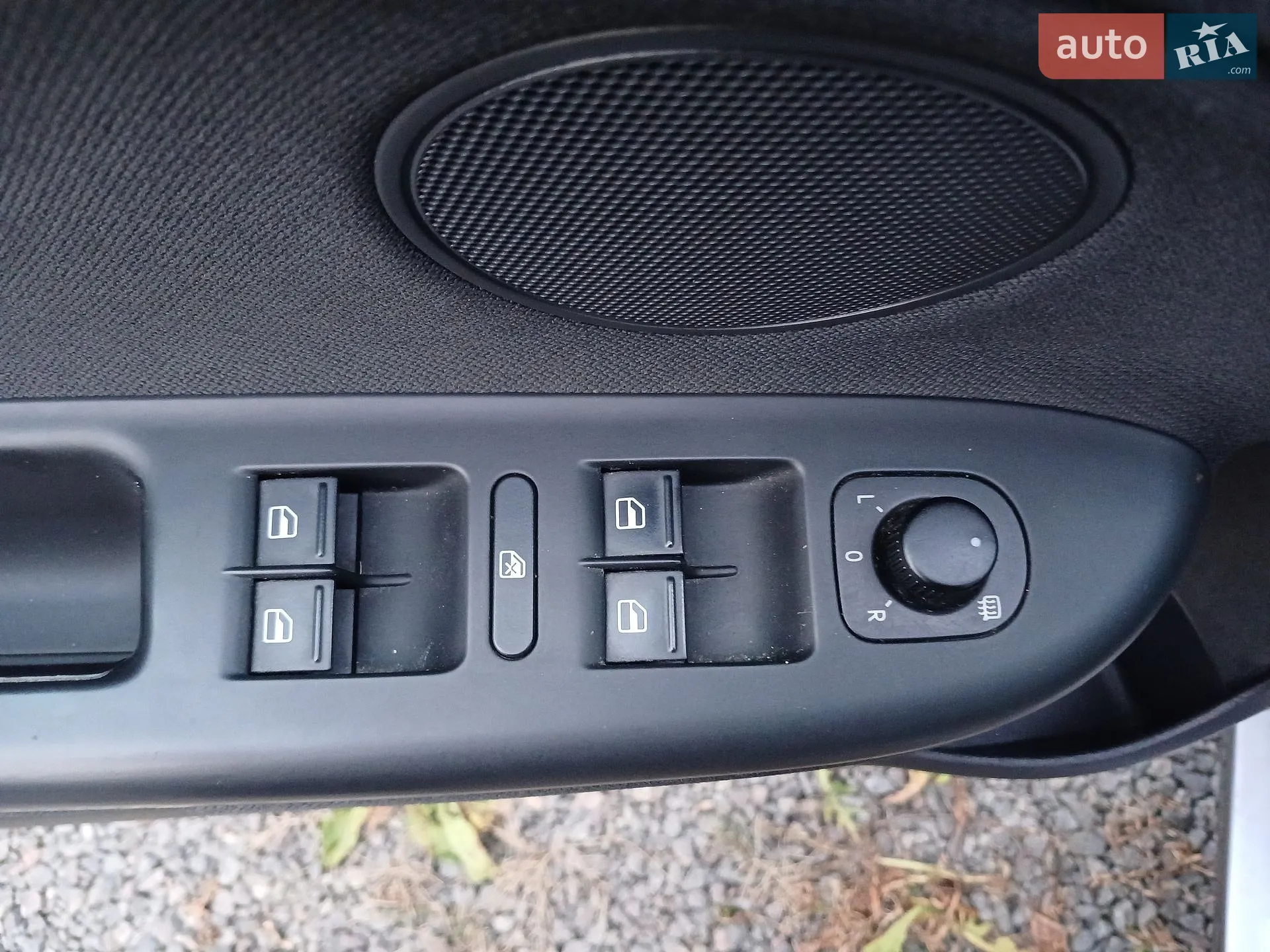 2010 Volkswagen Golf Plus - мініатюра 38