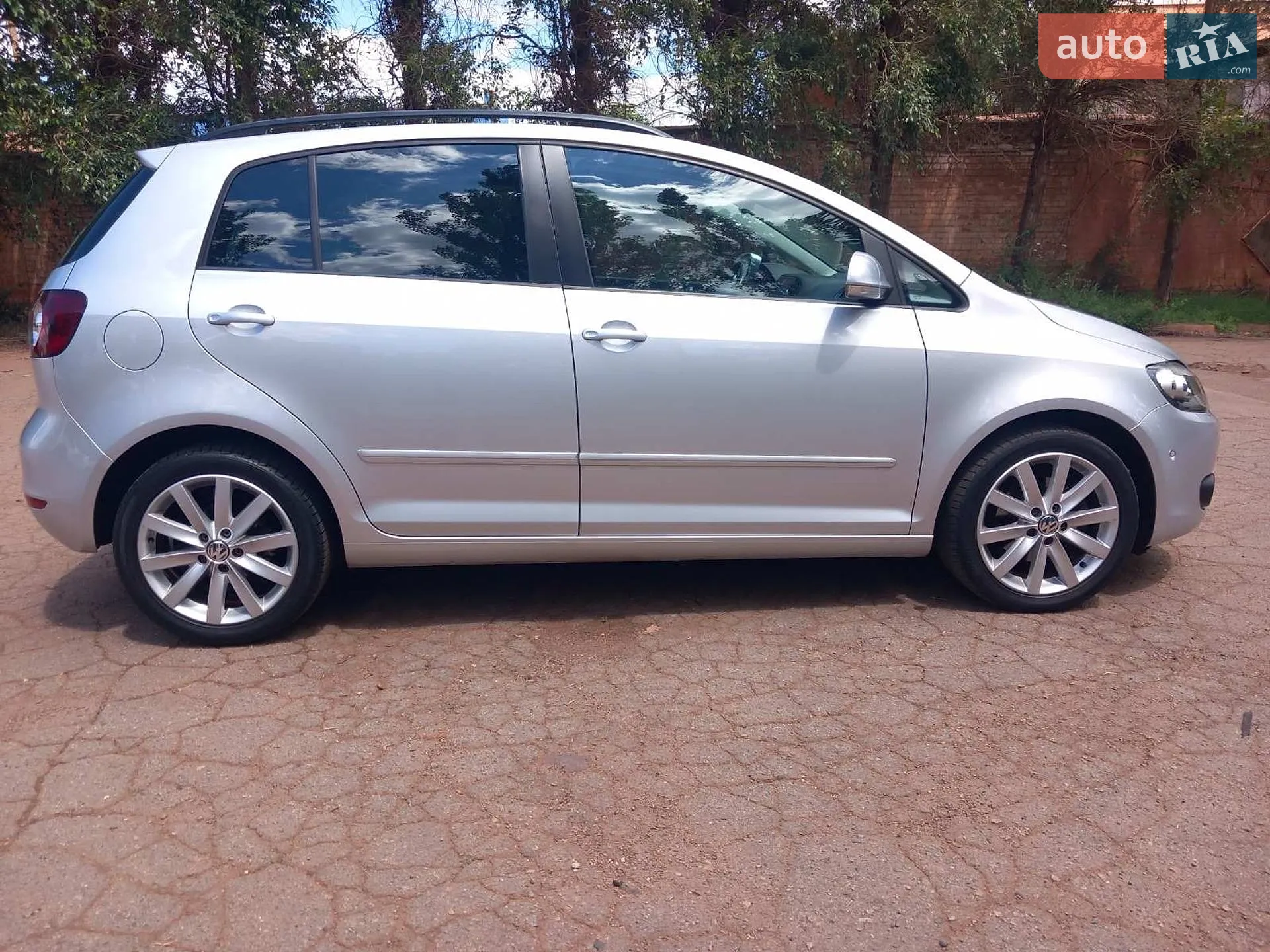 2010 Volkswagen Golf Plus - мініатюра 2