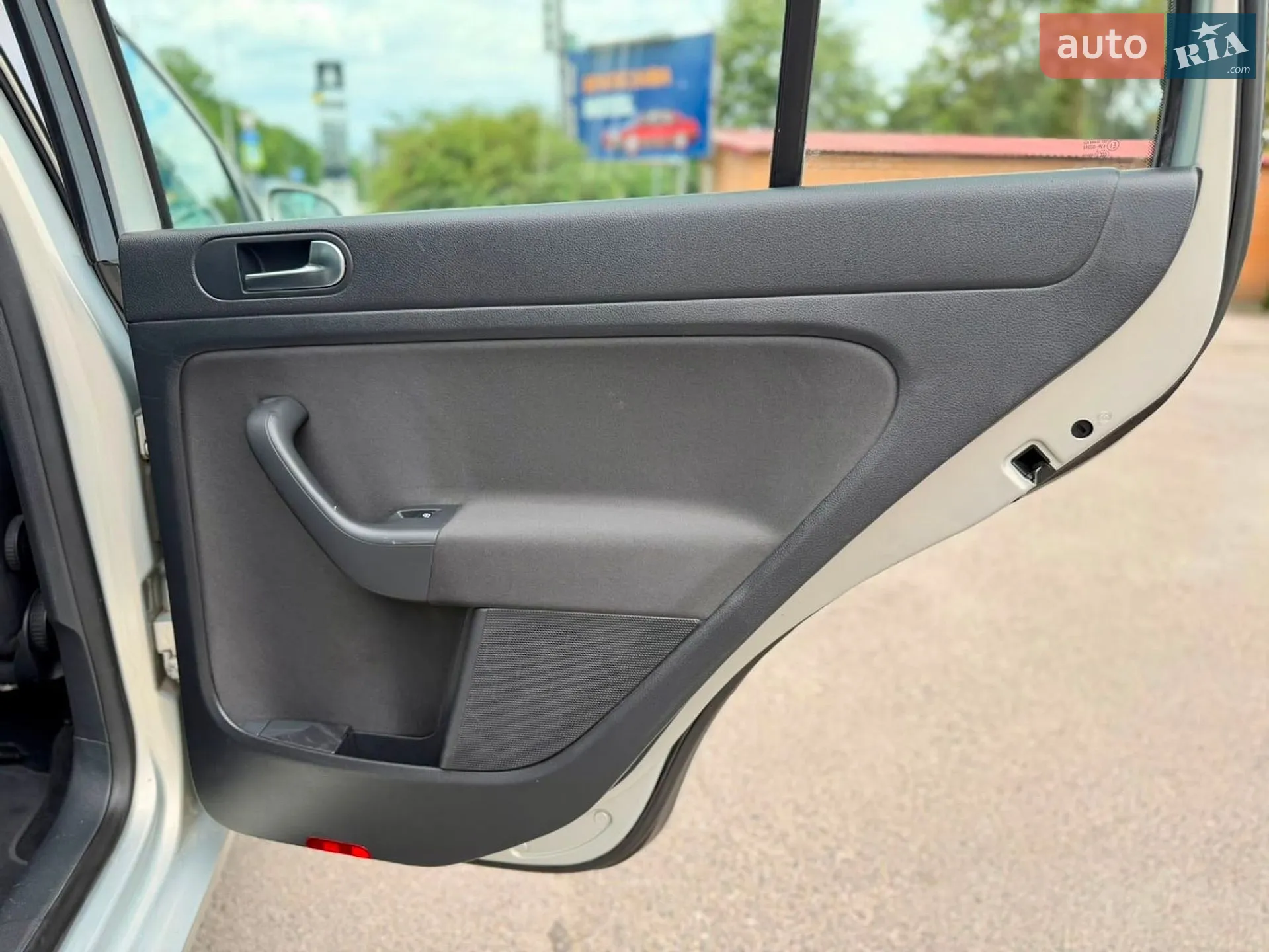 2012 Volkswagen Golf Plus - мініатюра 34