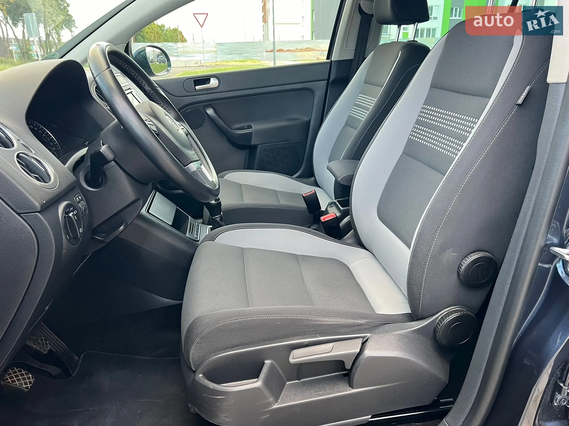 2013 Volkswagen Golf Plus - мініатюра 21