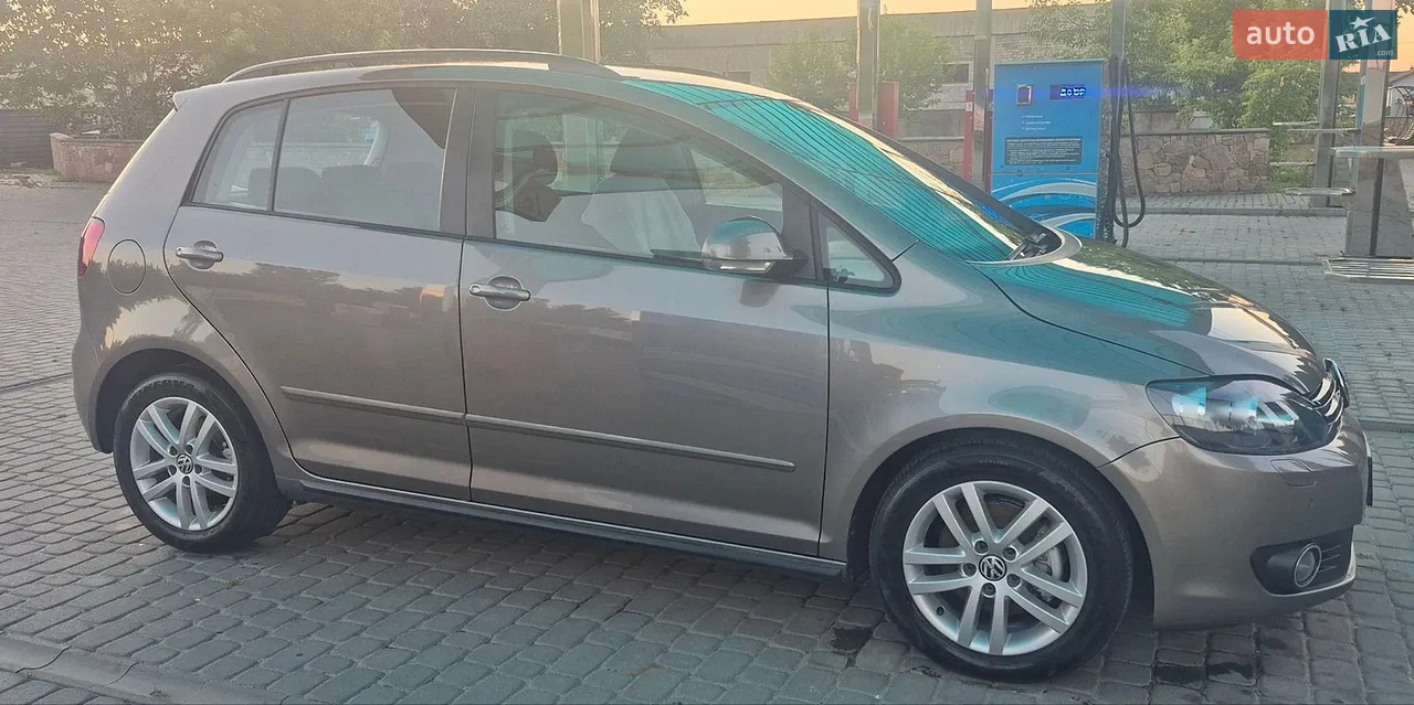 2010 Volkswagen Golf Plus - мініатюра 47