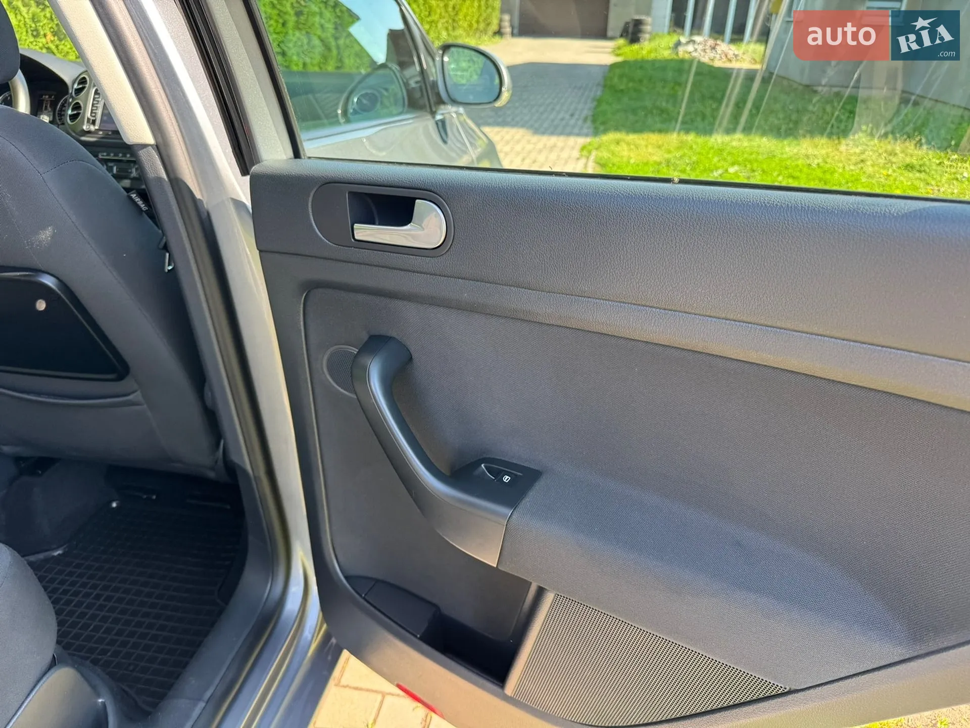 2010 Volkswagen Golf Plus - мініатюра 38